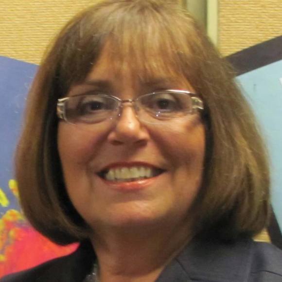 Meet your Posher, Janet - Picture 1 of 1